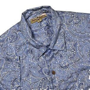 Tommy Bahama Silk Shirt Men's M Light Blue Paisley Beach Resort Vacation Preppy